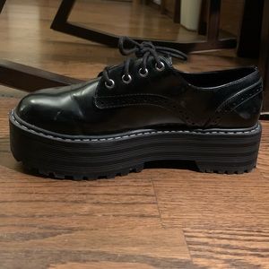 h&m divided platform oxfords